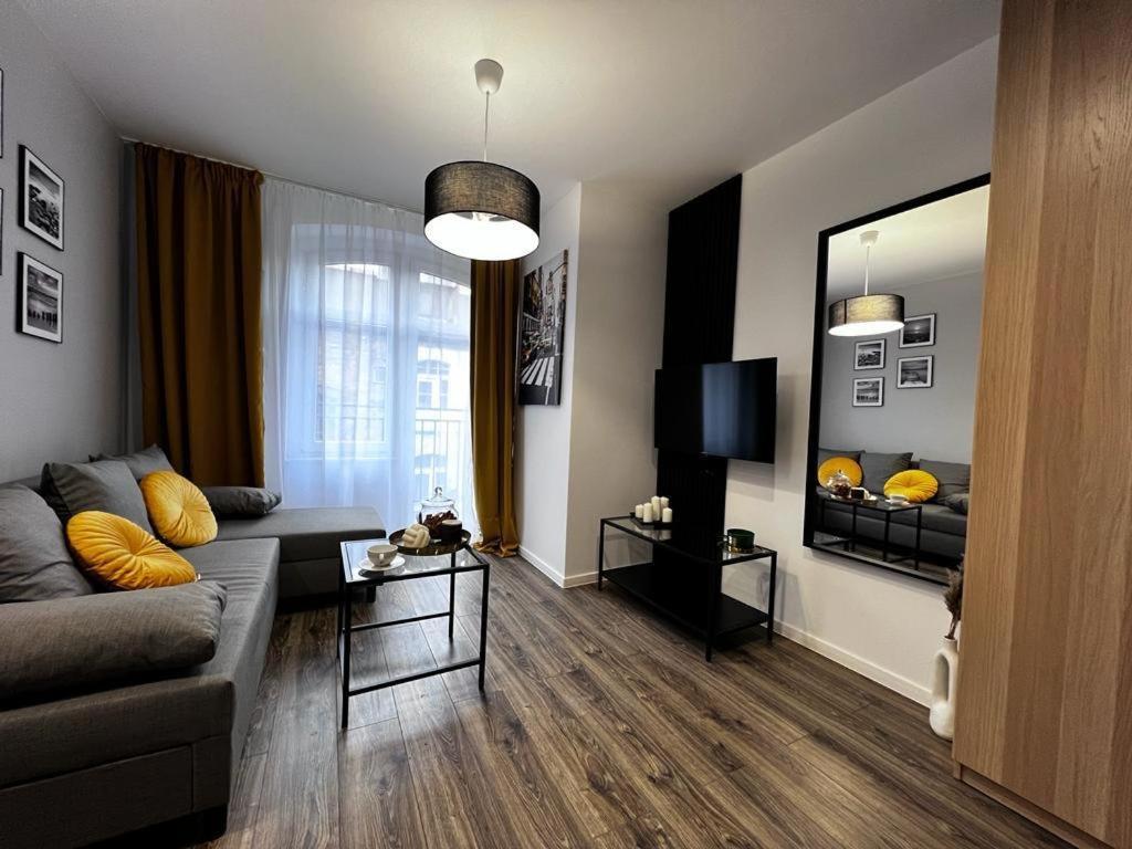 Apartamenty House Profit Kosciuszki 28Vs31B Катовице Экстерьер фото